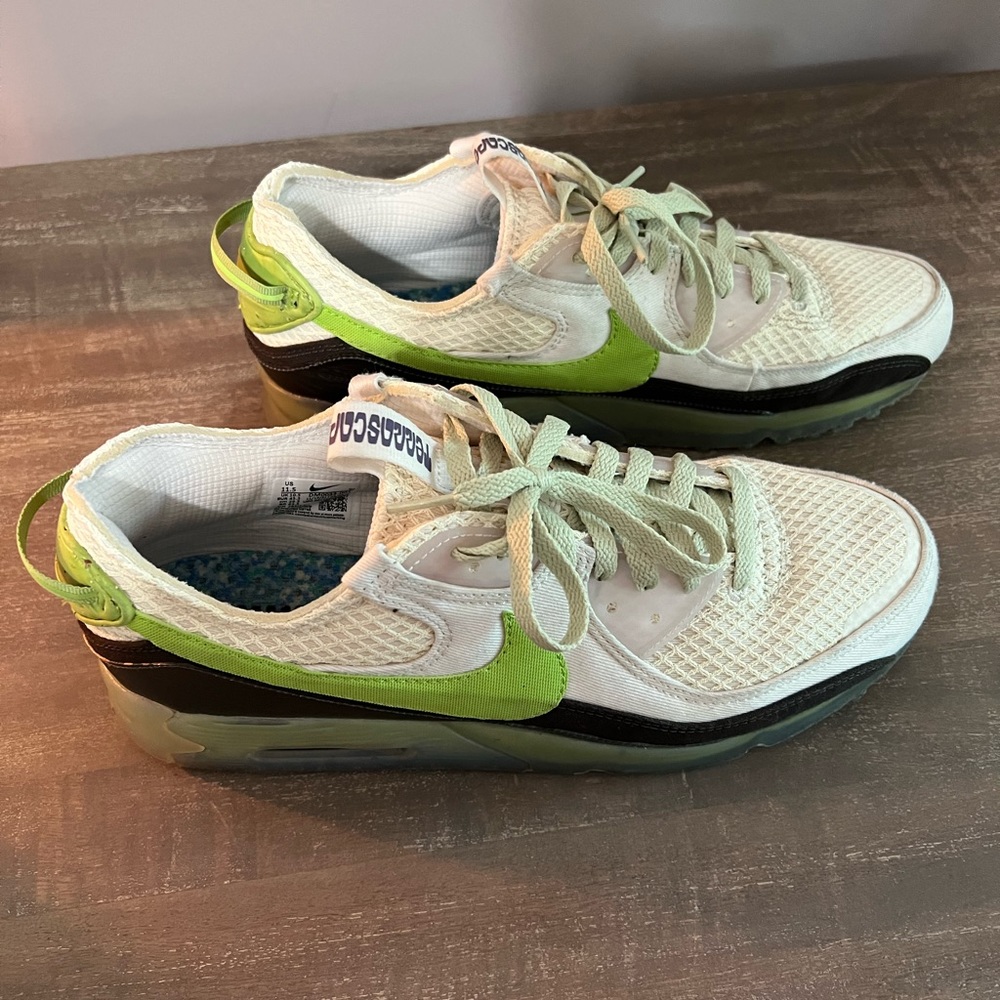 Nike Air Max Terrascape. Men’s size 11.5